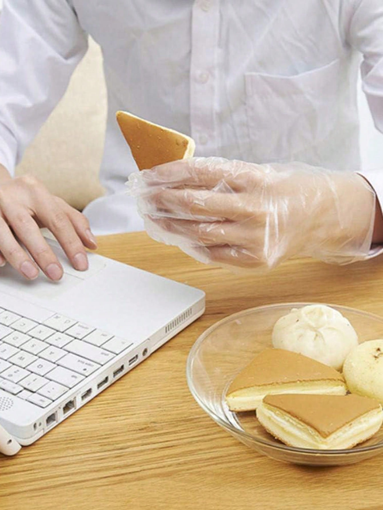 100pcs Disposable Plastic Glov - огляд і ціна Home And Bathroom Cleaning Services
